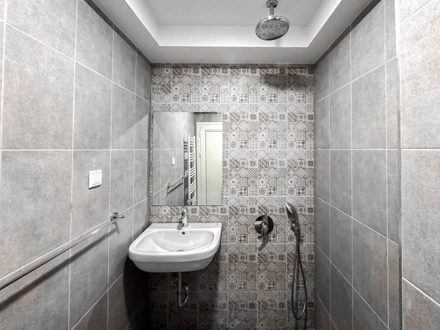 6 Studios 6 Bathrooms 2 Levels Kitchens Sofía Exterior foto