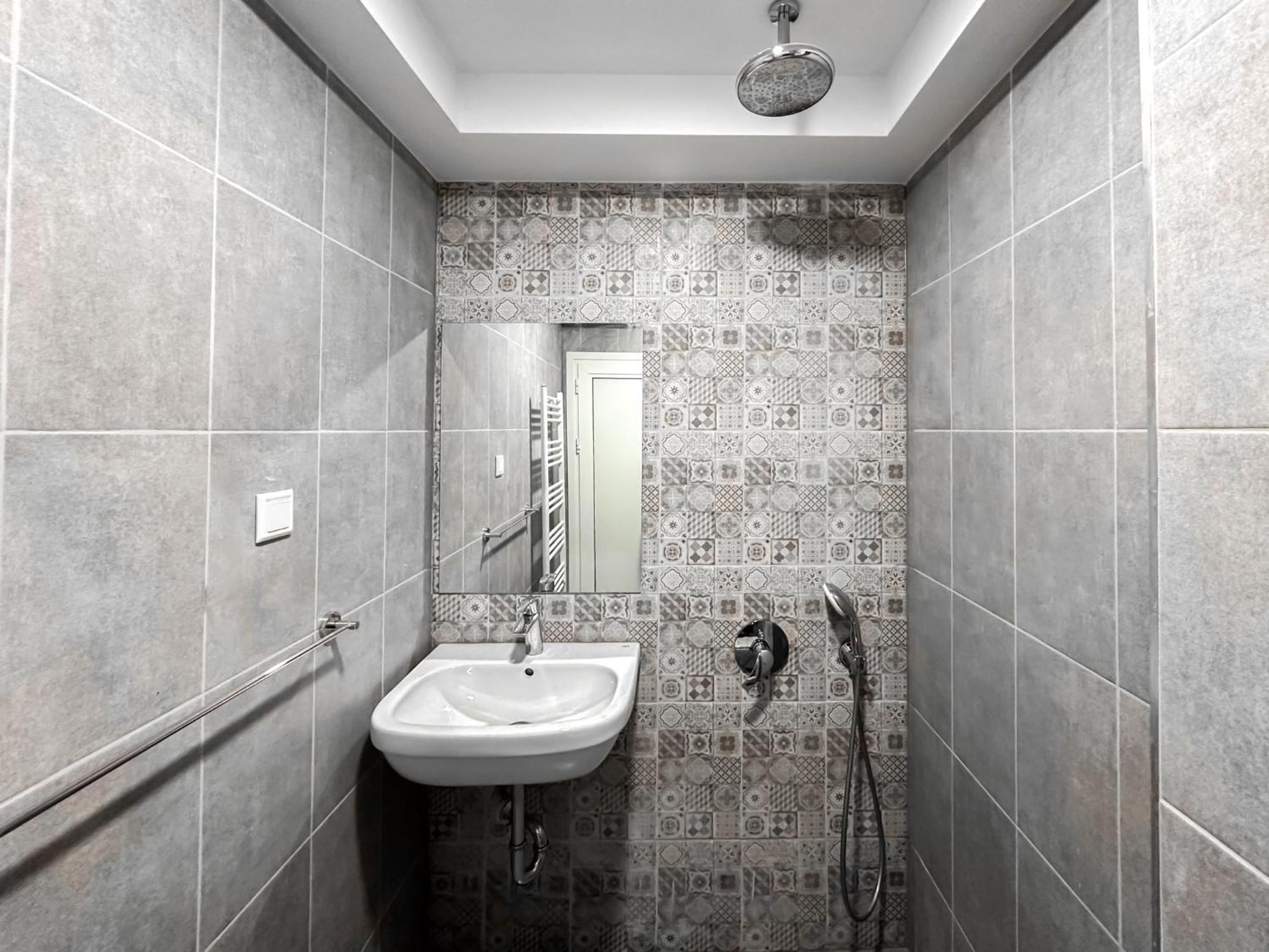6 Studios 6 Bathrooms 2 Levels Kitchens Sofía Exterior foto